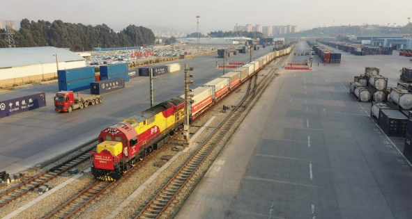 云南：鉚足干勁沖刺經(jīng)濟&ldquo;開(kāi)門(mén)紅&rdquo;