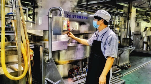 一袋底料炒出火鍋大產(chǎn)業(yè)&mdash;&mdash;重慶綦江打造特色火鍋全產(chǎn)業(yè)鏈觀(guān)察