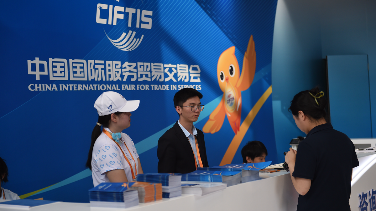 服貿會(huì )上的服務(wù)者