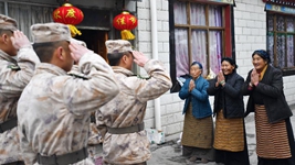 雪山之巔，有我慈祥的阿媽啦