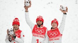 冬奧會(huì )頒獎：冠軍來(lái)了，誒，怎么又來(lái)了？